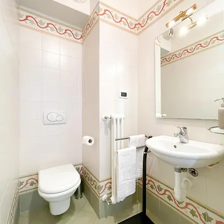 Luminosa - Private Parking, Garden Laglio