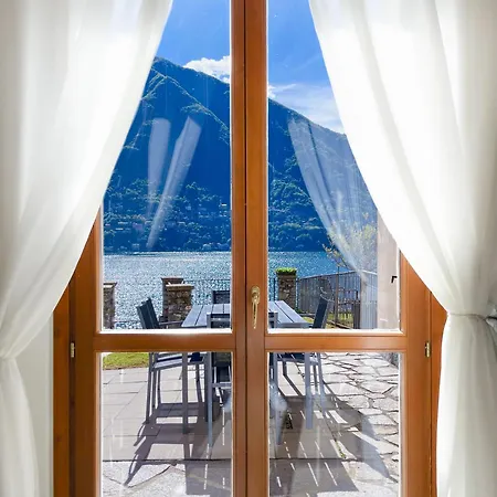 Ferienhaus Luminosa - Private Parking, Garden Laglio