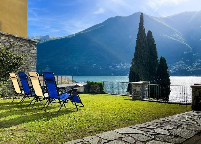 Luminosa, View & Private Parking * Laglio