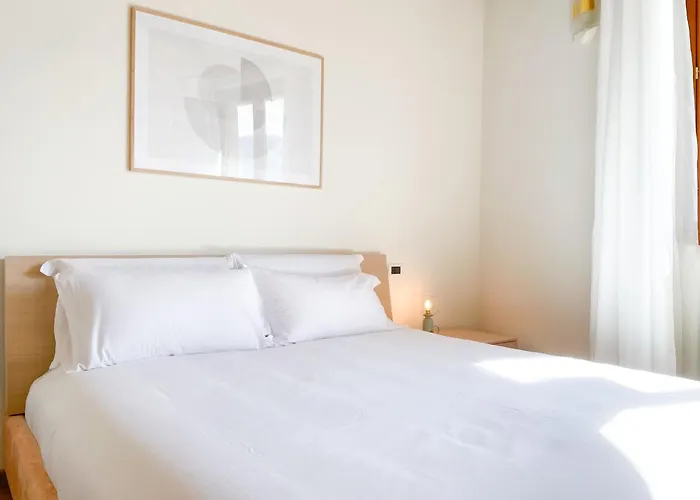 Luminosa, View & Private Parking *