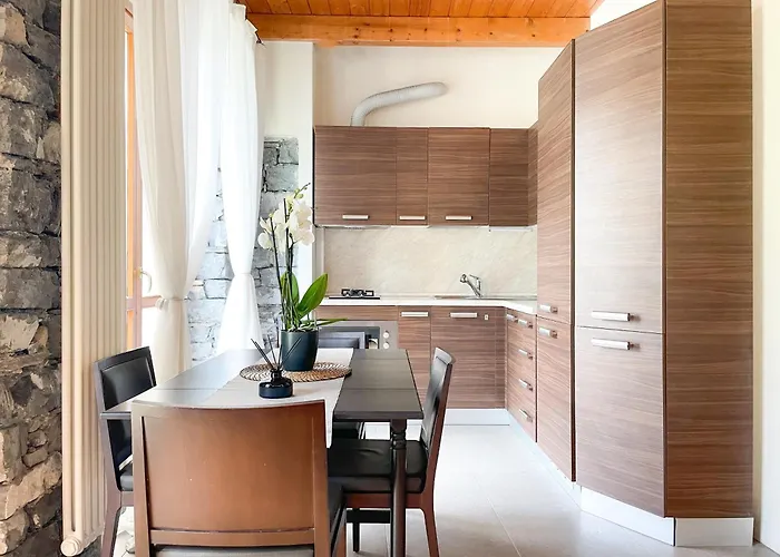 Luminosa, View & Private Parking