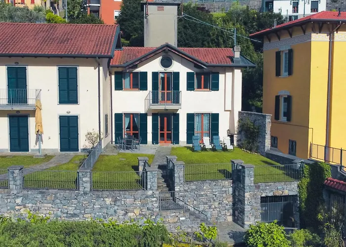 Luminosa, View & Private Parking *