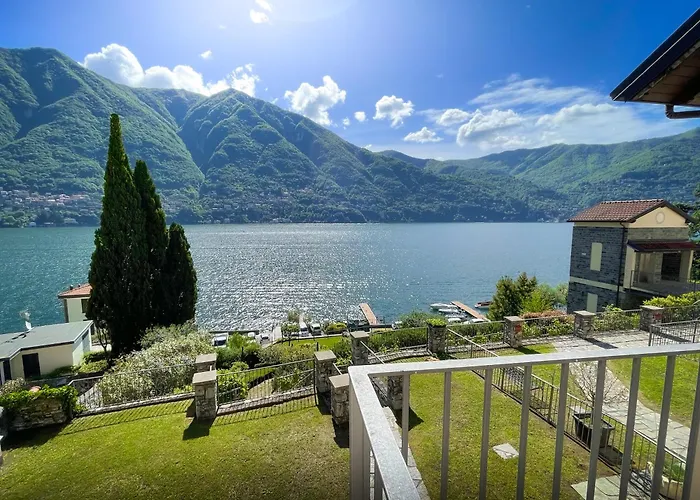 Tatil Evi Luminosa, View & Private Parking Laglio