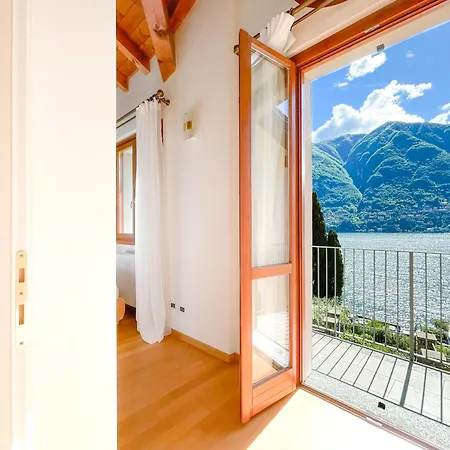 Luminosa, View & Private Parking Semesterbostad Laglio