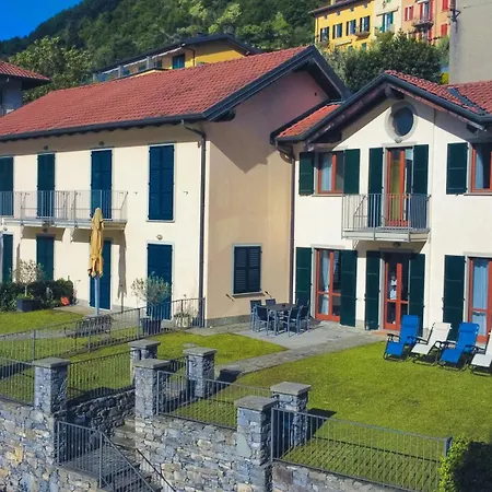 Semesterbostad Luminosa, View & Private Parking *