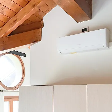 Semesterbostad Luminosa, View & Private Parking