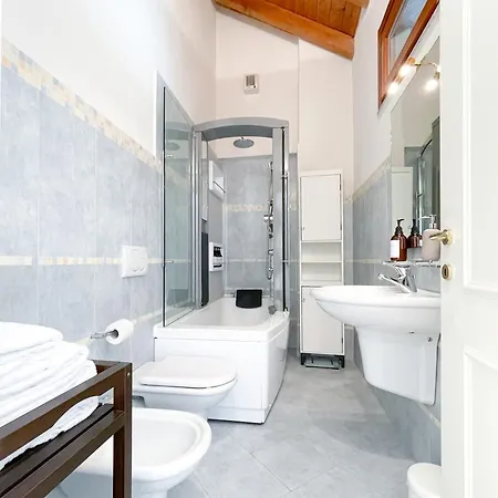 Holiday home Luminosa - Private Parking, Garden